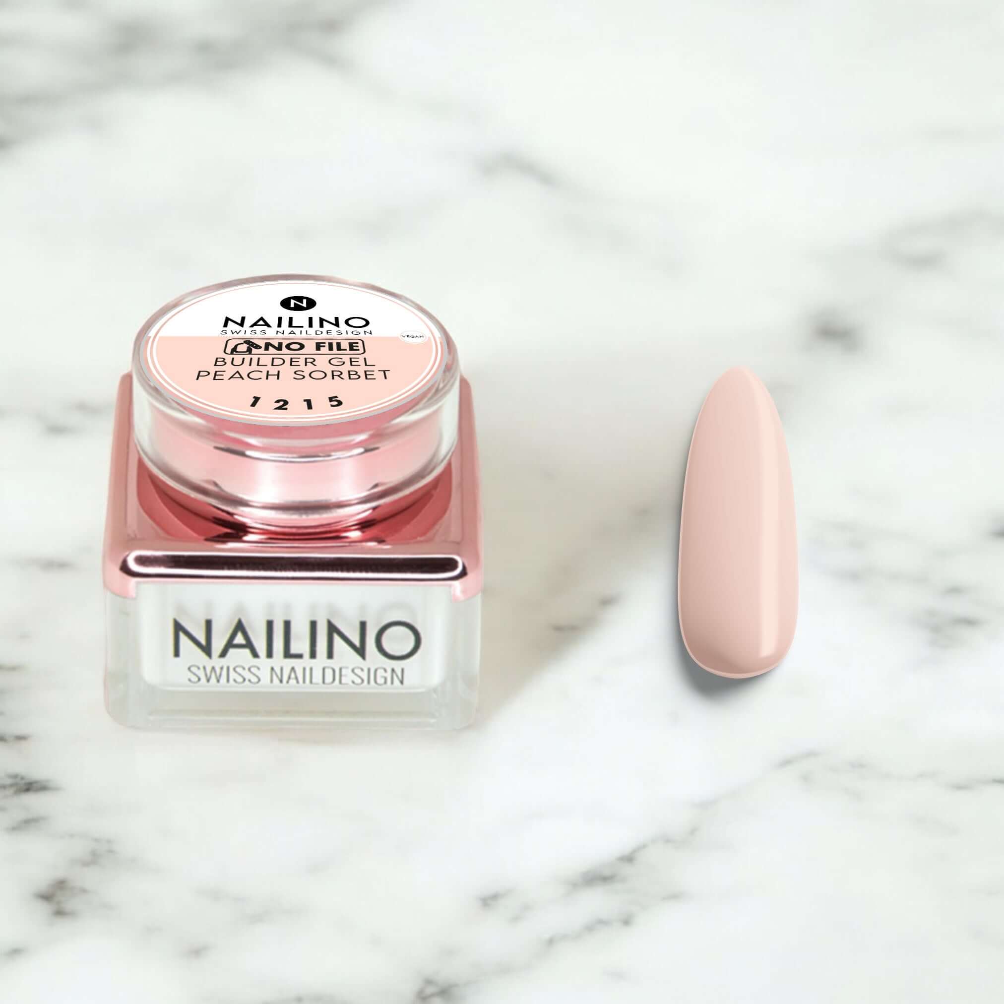 Dann ist Peach Sorbet genau die richtige Wahl für dich. Das NAILINO No File Builder Gel in dieser Nuance kombiniert einen fruchtigen Pfirsich-Ton mit dem praktischen Vorzug einer feilenarmen Anwendung. Entdecke, wie du Sommerlaune auf deine Nägel zaubern kannst, ohne viel Zeit mit Feilen und Staub zu verlieren.