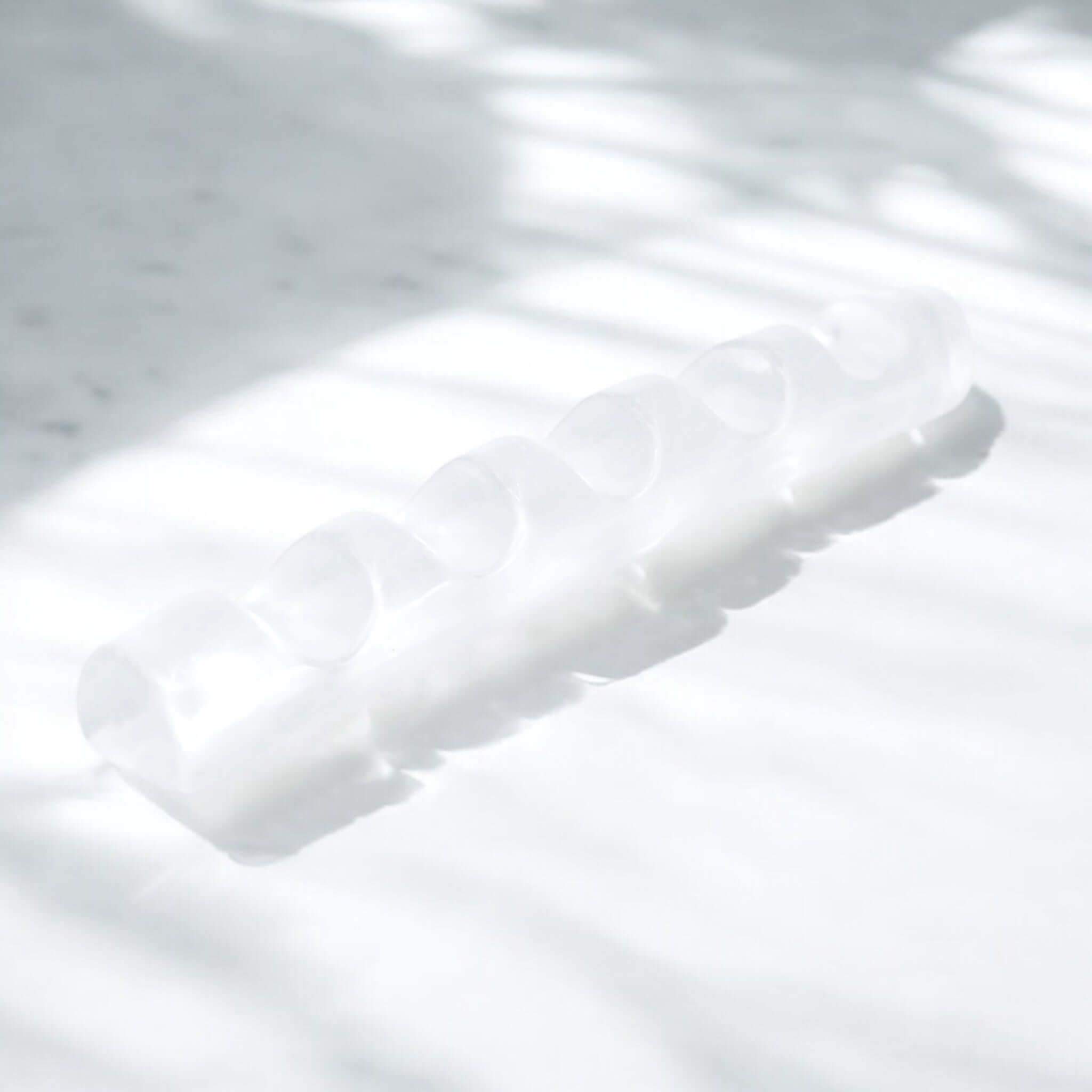 transparenter pinsel halter