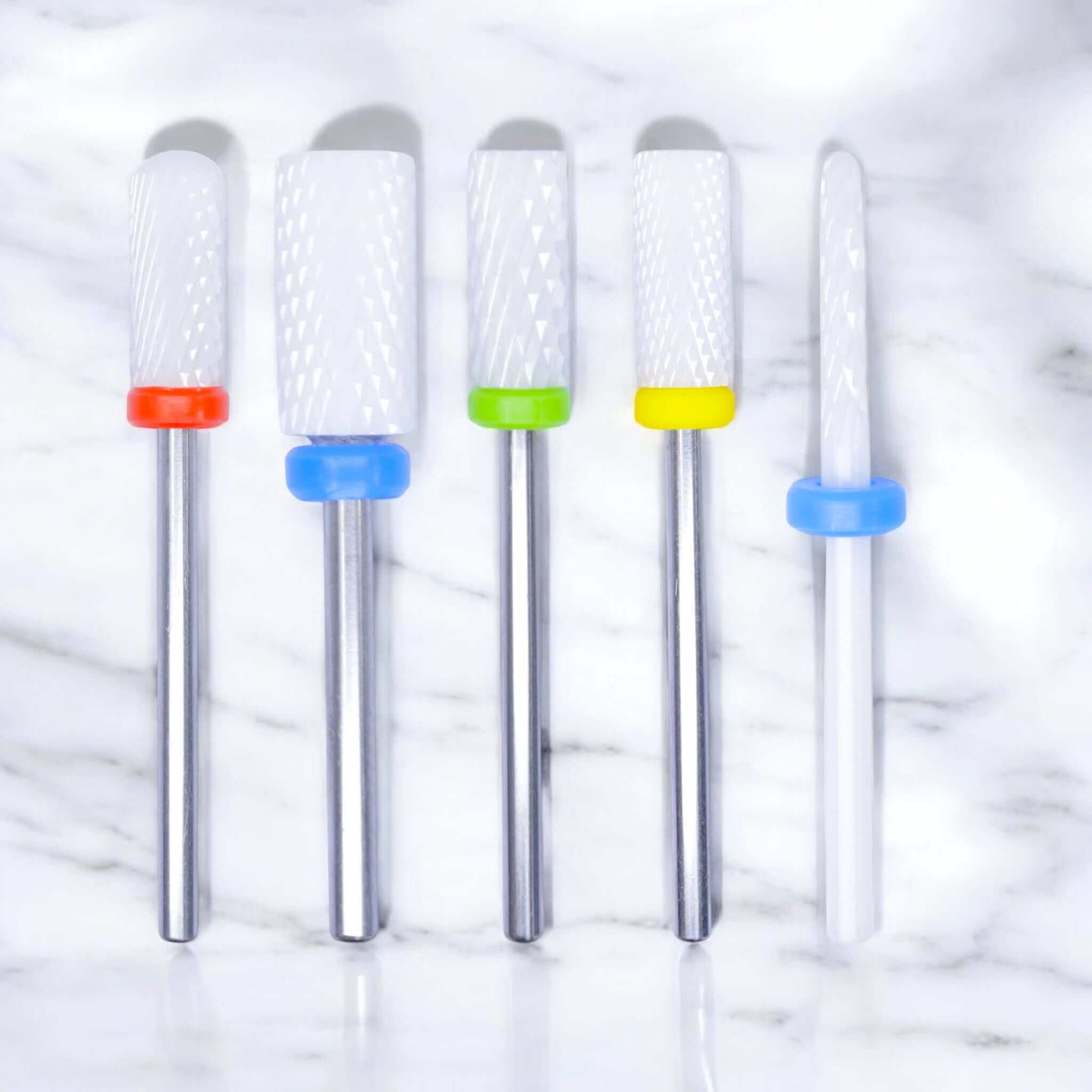 Nie wieder ratlos: Die Bedeutung der Farben an Nagel-Fräser-Bits enthüllt